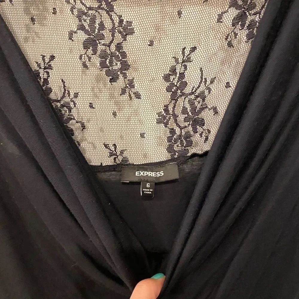 Express dress size 6 - Picture 2 of 8
